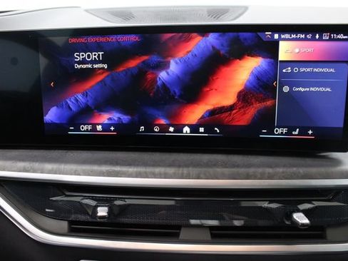 Used 2025 BMW X5 xDrive40i w/ Climate Comfort Package image 25