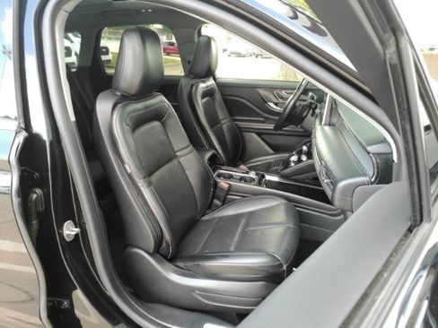 Used 2022 Lincoln Corsair AWD image 20