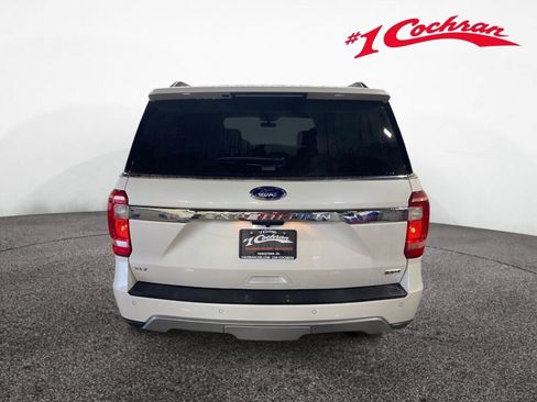 Used 2019 Ford Expedition XLT w/ Equipment Group 202A image 18