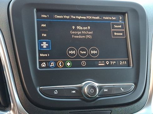 Used 2023 Chevrolet Equinox LT image 17