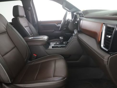 Used 2022 GMC Sierra 1500 Denali image 31