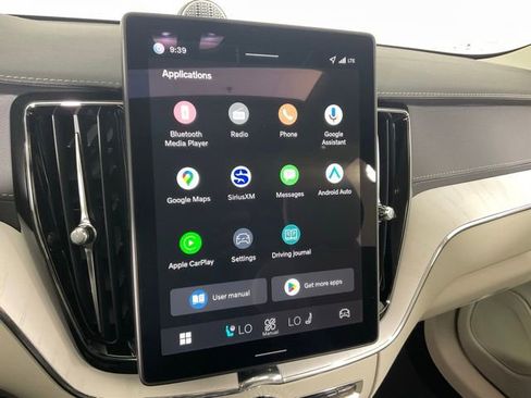 New 2026 Volvo XC60 T8 Ultra image 12