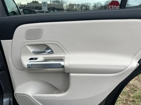 New 2026 Mercedes-Benz GLB 250 4MATIC image 22