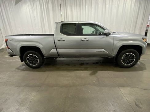 New 2026 Toyota Tacoma TRD Sport image 2