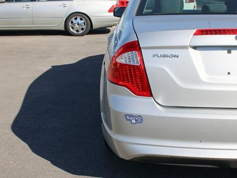 Used 2012 Ford Fusion SE image 43