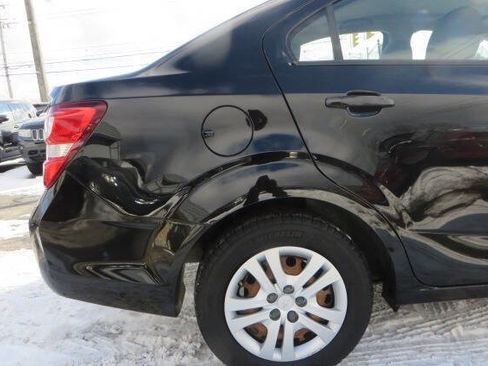 Used 2017 Chevrolet Sonic LS image 23