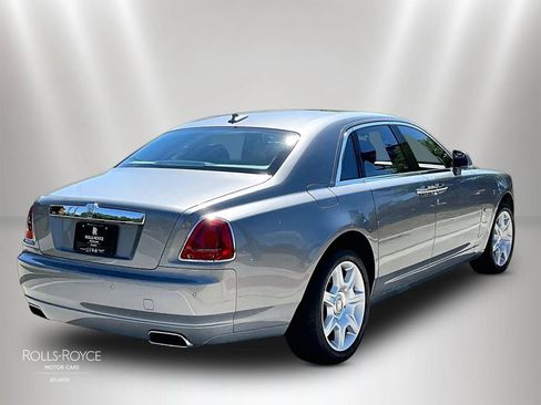 Used 2016 Rolls-Royce Ghost RWD image 12