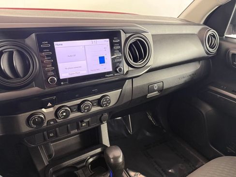 Used 2020 Toyota Tacoma SR AWD/4WD image 28