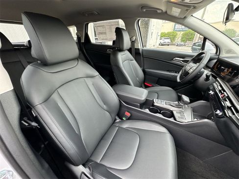 New 2026 Kia Sportage EX image 24