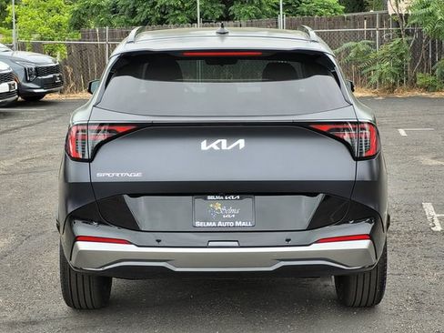New 2026 Kia Sportage SX FWD image 5