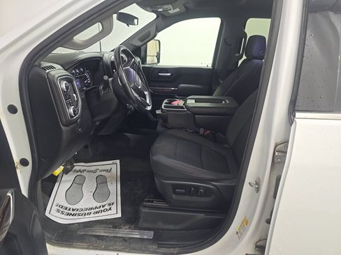 Used 2022 GMC Sierra 2500 SLE w/ SLE Convenience Package AWD/4WD image 9