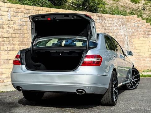 Used 2012 Mercedes-Benz E 350 Sedan image 20