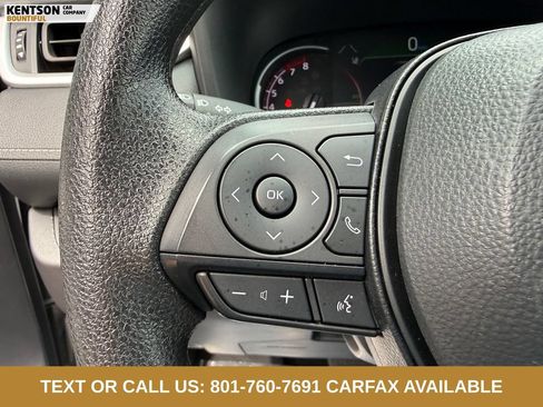 Used 2025 Toyota RAV4 XLE AWD/4WD image 15