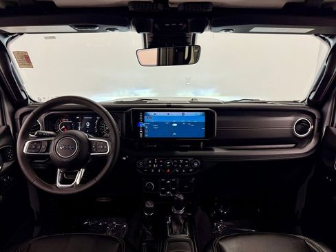 Used 2024 Jeep Wrangler Sahara w/ Technology Group image 24