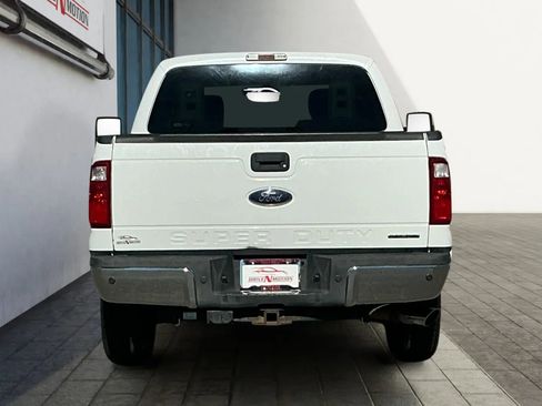 Used 2014 Ford F250 XLT w/ XLT Premium Package image 5