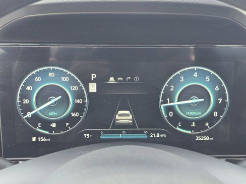 Used 2024 Hyundai Elantra SEL FWD image 17