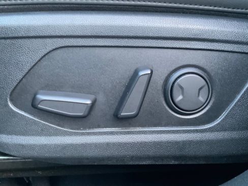 Used 2024 Kia Sorento X-Line EX image 19