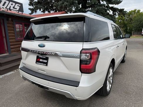 Used 2018 Ford Expedition Max Platinum AWD/4WD image 20