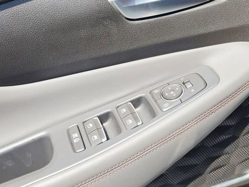 Used 2020 Hyundai Santa Fe Limited FWD image 39