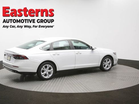 Used 2023 Honda Accord LX image 41