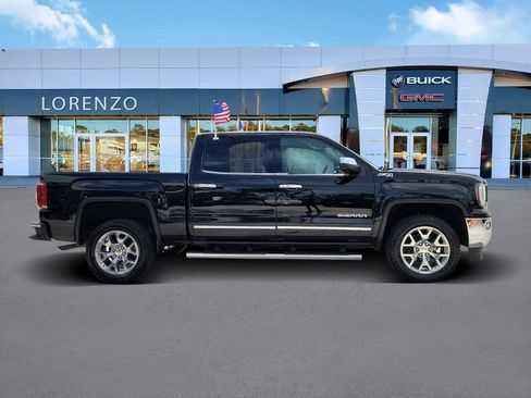 Used 2018 GMC Sierra 1500 SLT w/ SLT Premium Package image 4