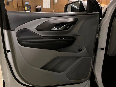 Used 2022 GMC Terrain SLE w/ Driver Convenience Package image 21