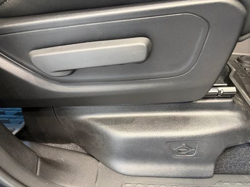 New 2026 RAM 1500 Warlock AWD/4WD image 25