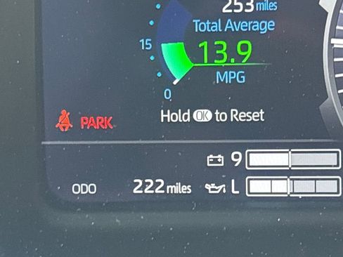 New 2026 Toyota Tundra Limited AWD/4WD image 25