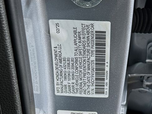 Used 2025 Honda Accord SE image 12