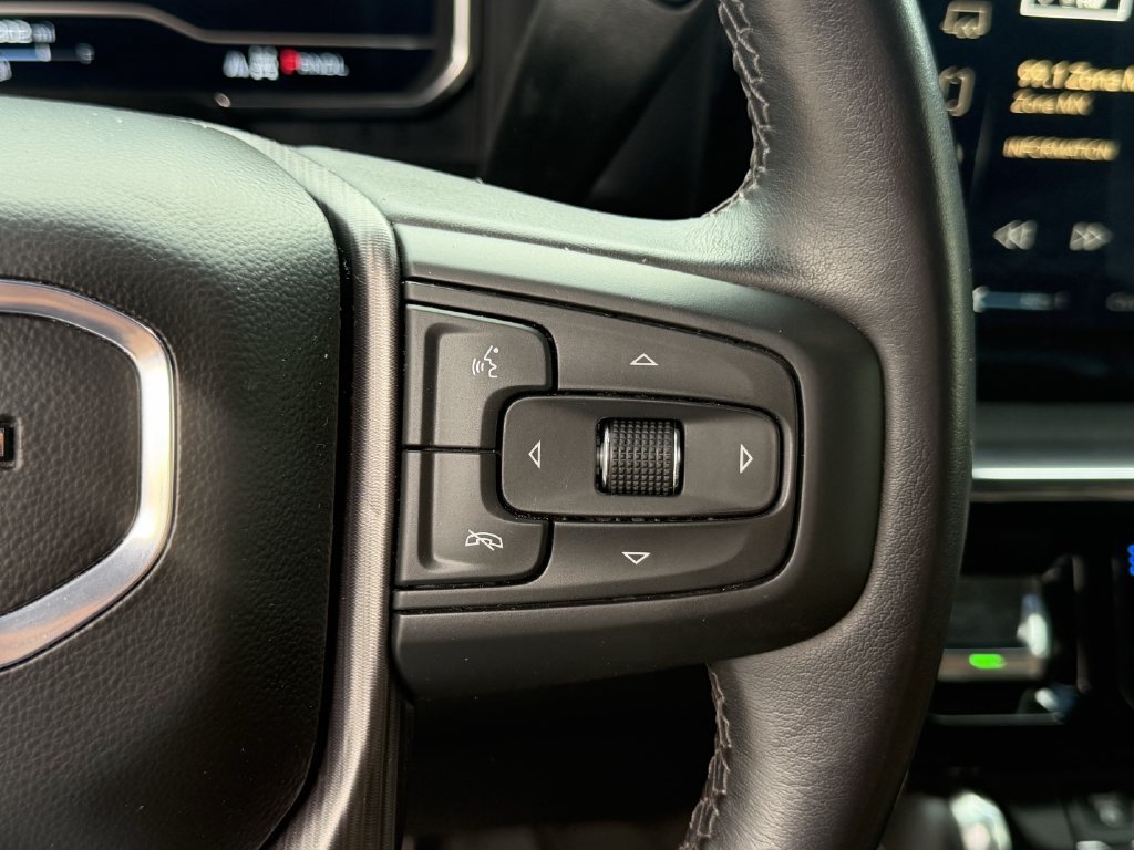 Used 2025 GMC Sierra 2500 Denali Ultimate AWD/4WD image 14