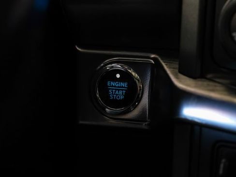 Used 2021 Ford F150 Lariat image 22