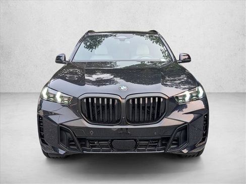 New 2026 BMW X5 xDrive40i w/ M Sport Package AWD/4WD image 5