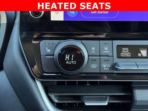 Certified 2024 Toyota Grand Highlander XLE AWD/4WD image 15