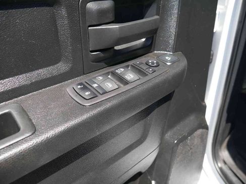 Used 2023 RAM 3500 Tradesman w/ Chrome Appearance Group AWD/4WD image 23