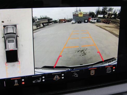 Used 2025 GMC Sierra 1500 AT4 AWD/4WD image 32