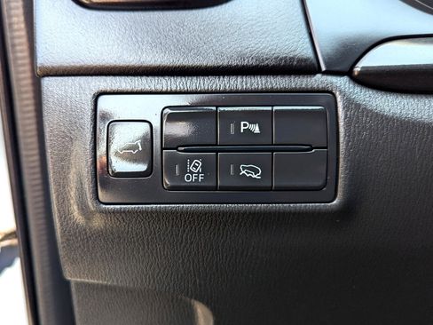 Used 2023 MAZDA CX-9 Carbon Edition image 15