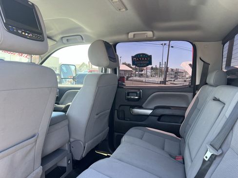 Used 2018 Chevrolet Silverado 3500 LT w/ LT Convenience Package AWD/4WD image 9
