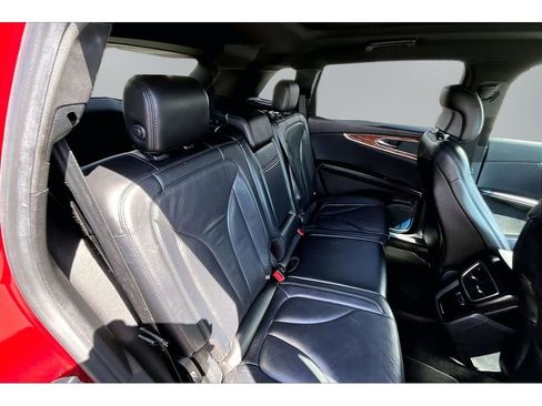 Used 2016 Lincoln MKX Reserve w/ Equipment Group 102A AWD/4WD image 21