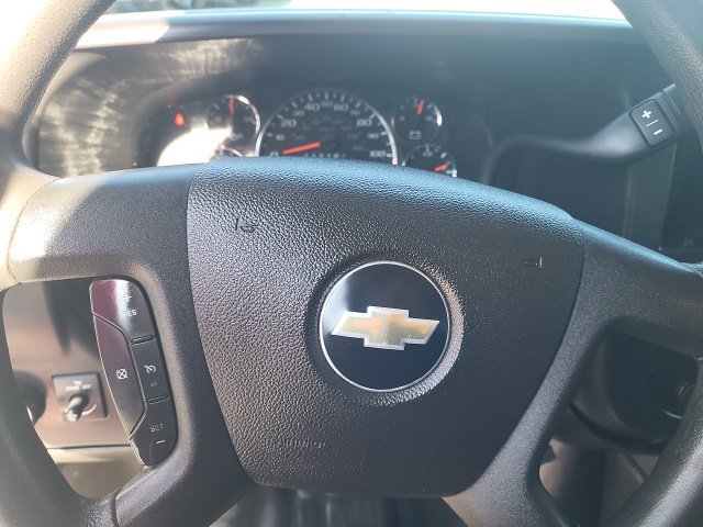 Used 2019 Chevrolet Express 2500 w/ Driver Convenience Package RWD image 8