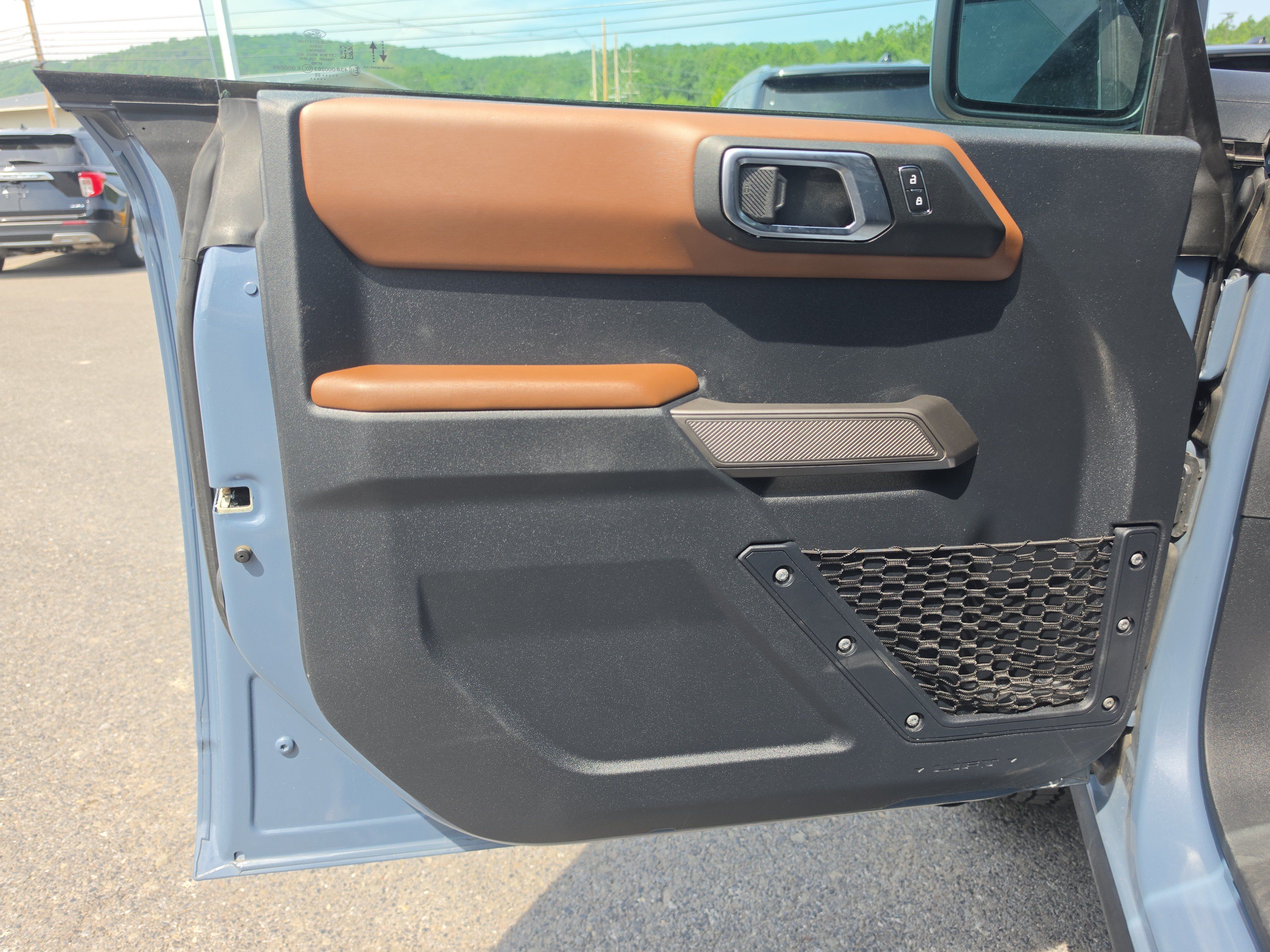 Used 2023 Ford Bronco Outer Banks AWD/4WD image 18