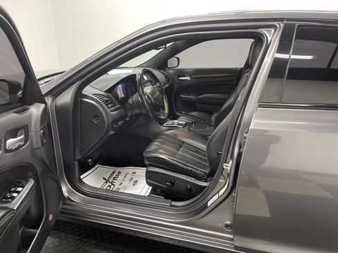 Used 2015 Chrysler 300 S w/ 300S Premium Group image 9