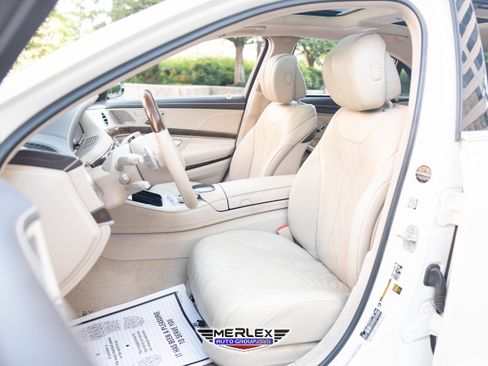 Used 2017 Mercedes-Benz S 550 Sedan image 16