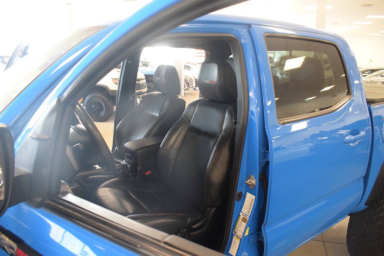 Used 2019 Toyota Tacoma TRD Pro AWD/4WD image 37