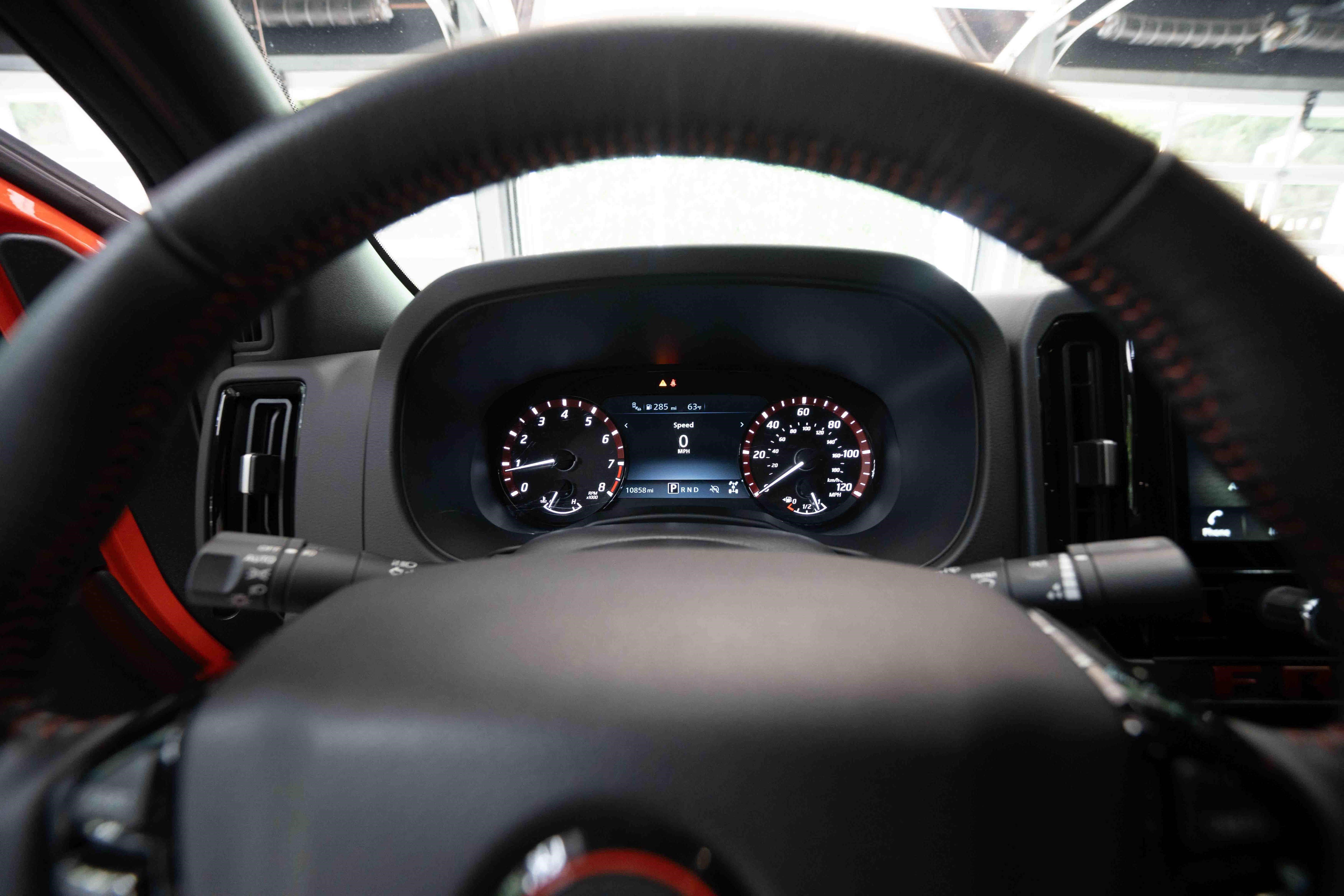 Used 2025 Nissan Frontier PRO-4X w/ Interior Protection Package AWD/4WD image 15