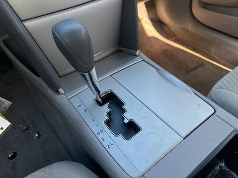 Used 2008 Toyota Camry LE image 17