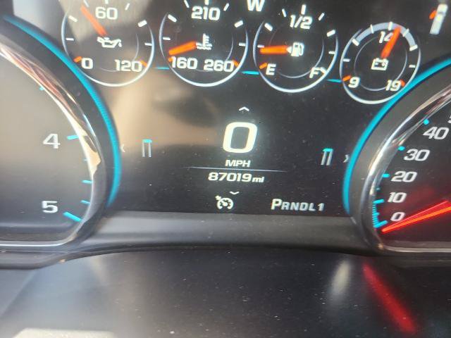 Used 2019 GMC Sierra 2500 Denali w/ Duramax Plus Package AWD/4WD image 15
