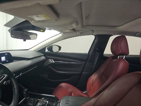 Used 2023 MAZDA MAZDA3 s image 9