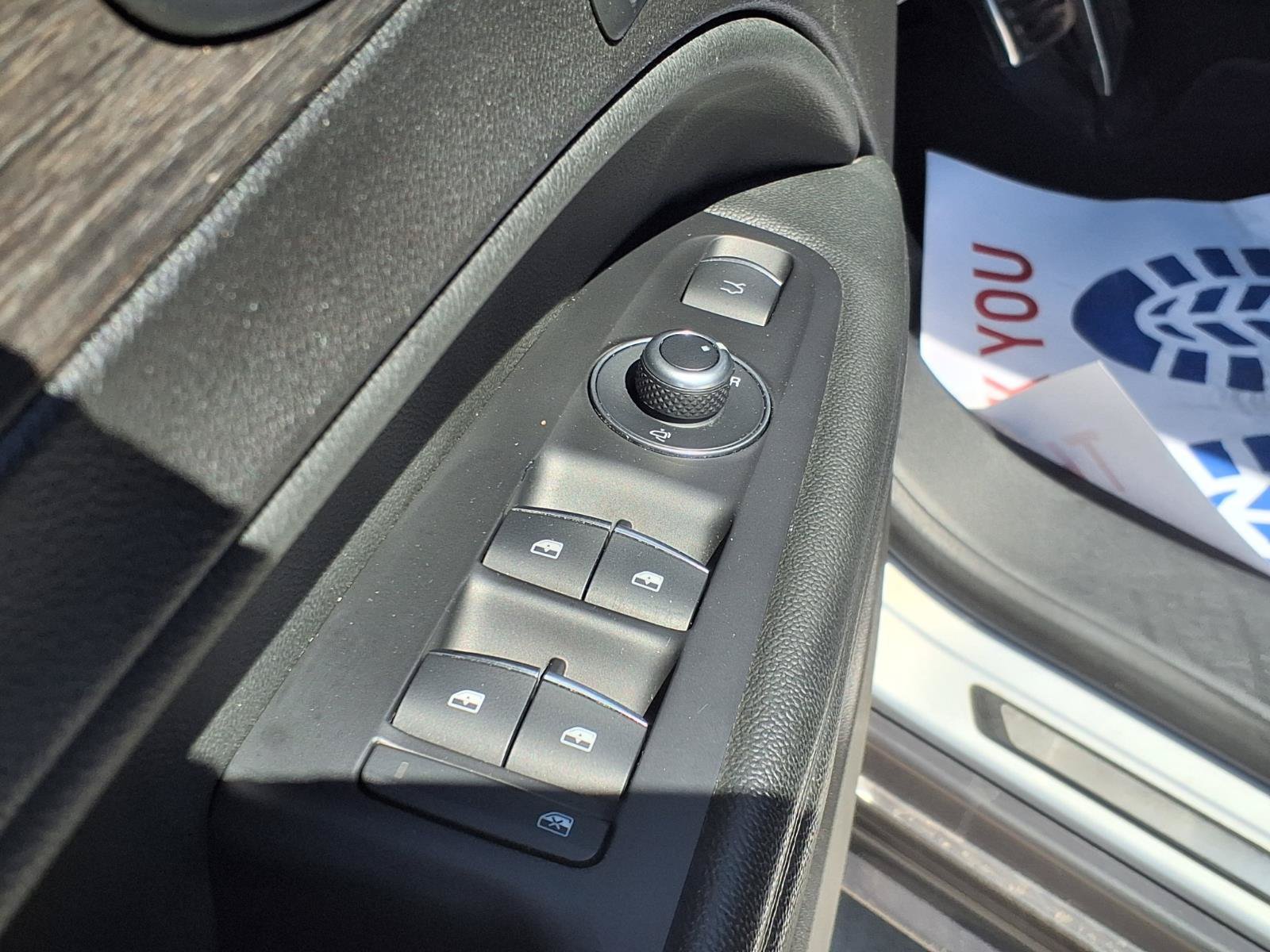 Used 2022 Alfa Romeo Stelvio Ti AWD/4WD image 23