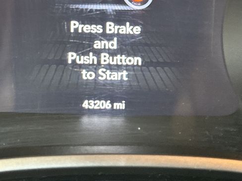 Used 2020 Dodge Challenger SRT Hellcat image 25