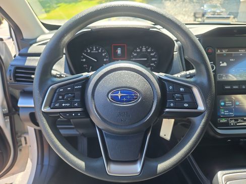 Used 2025 Subaru Impreza 2.0i AWD/4WD image 14